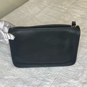 Coach Leather Men’s Wristlet / Clutch | Black | Authentic | Unisex